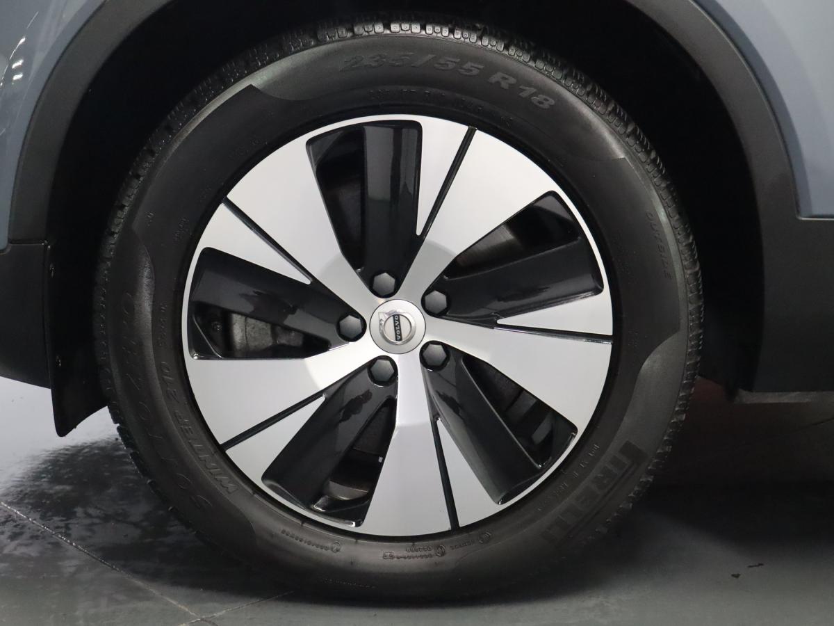 volvo-xc40-2022-hibrido-a-gasolina-1477cc