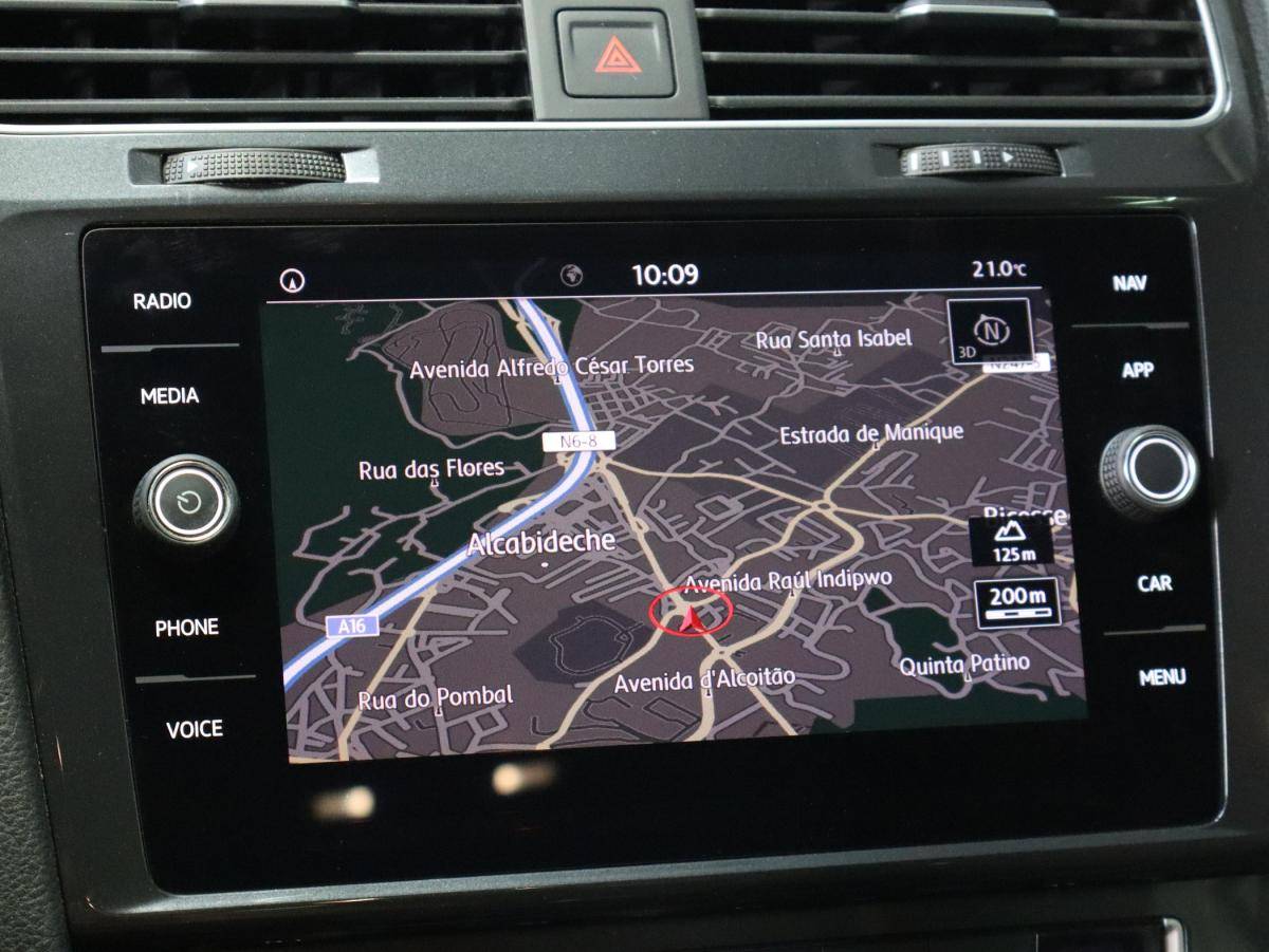 volkswagen-golf-variant-2020-diesel-1598cc