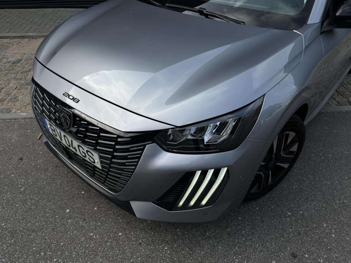 peugeot-208-2024-gasolina-1199cc