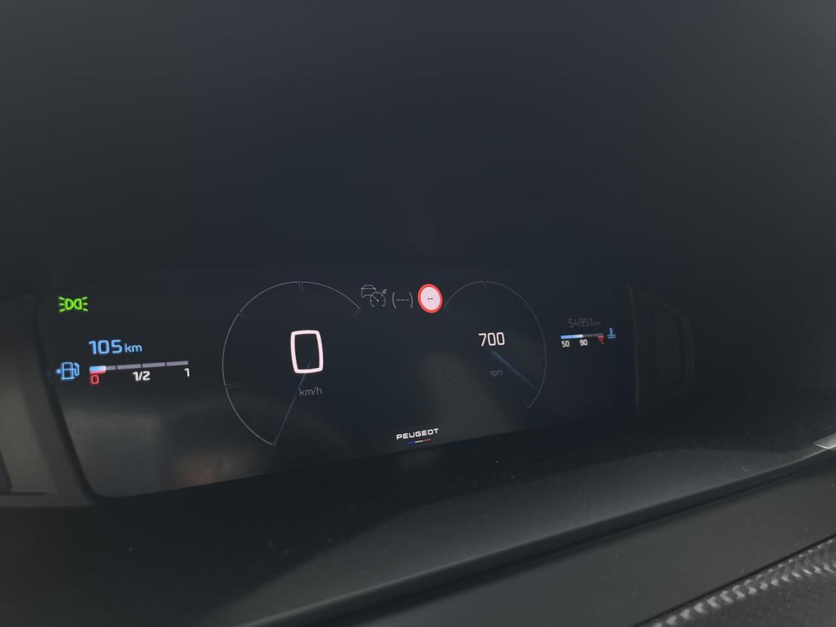 peugeot-208-2024-gasolina-1199cc