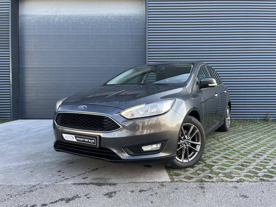 ford-focus-2018-gasolina-999cc