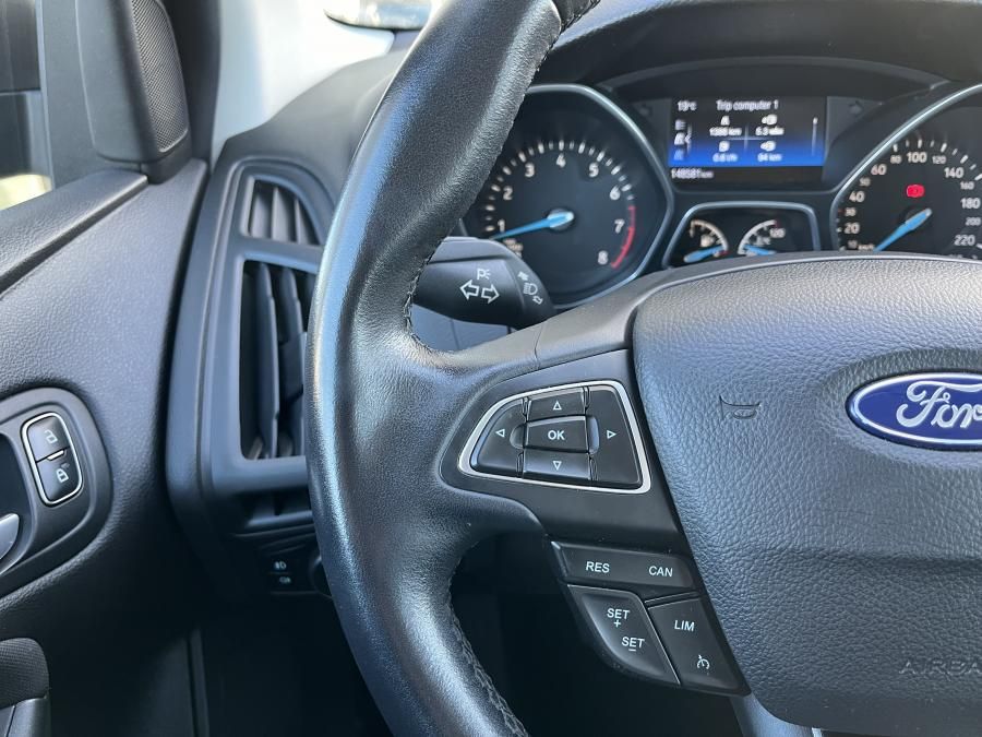 ford-focus-2018-gasolina-999cc