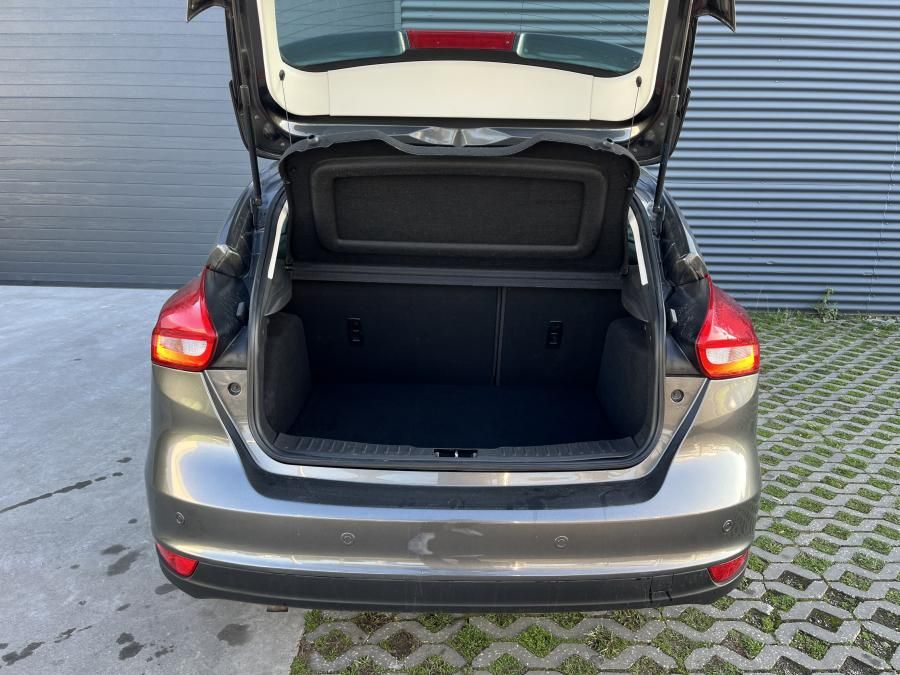 ford-focus-2018-gasolina-999cc