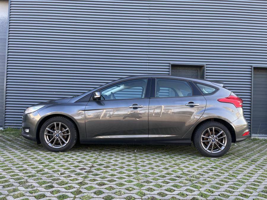 ford-focus-2018-gasolina-999cc