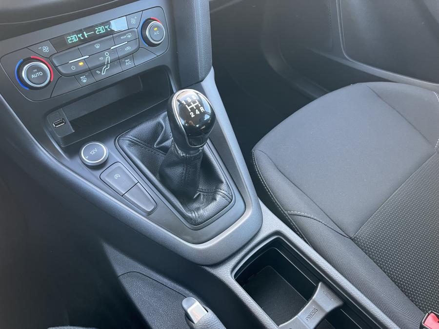 ford-focus-2018-gasolina-999cc