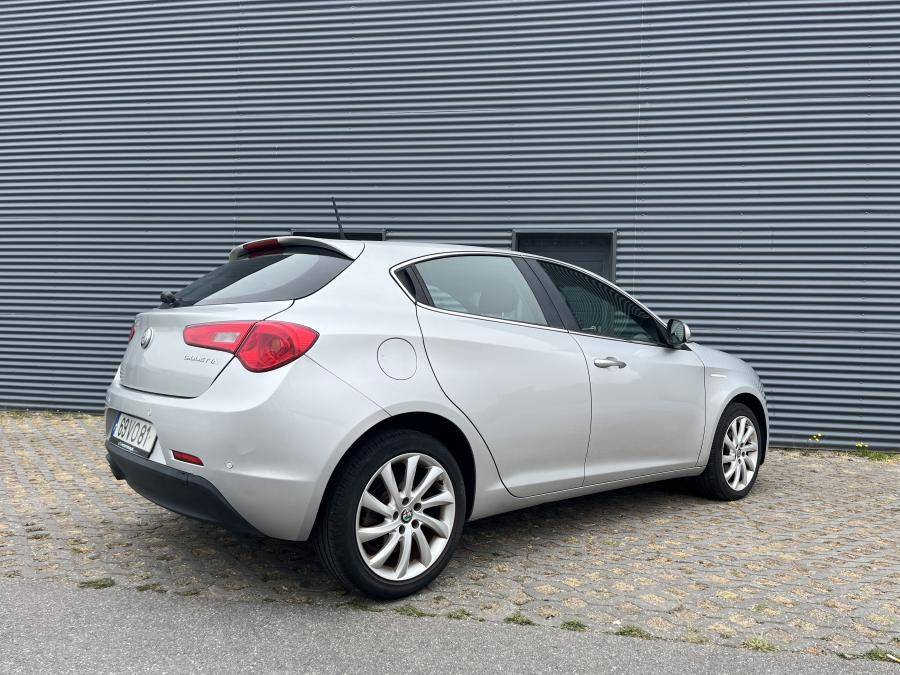 alfa-romeo-giulietta-2017-diesel-1598cc
