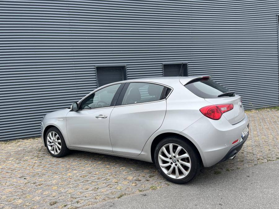 alfa-romeo-giulietta-2017-diesel-1598cc