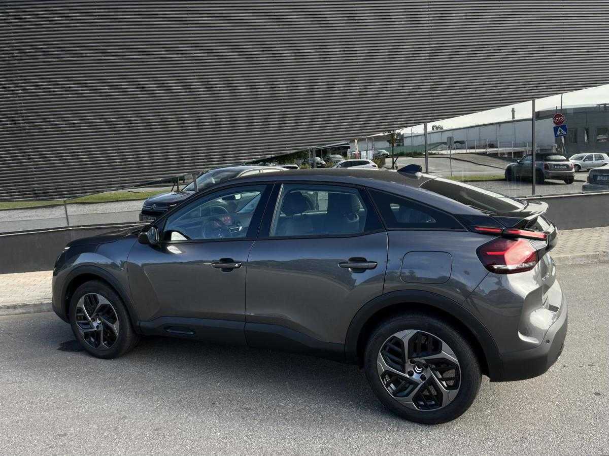 citroen-c4-2024-gasolina-1199cc