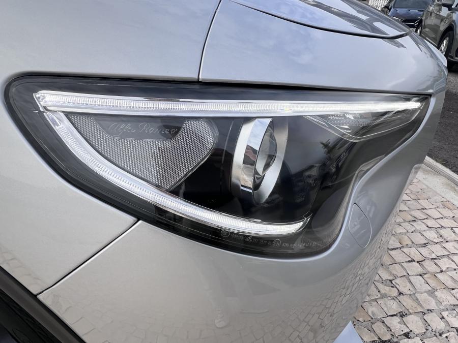 alfa-romeo-stelvio-2019-diesel-2143cc
