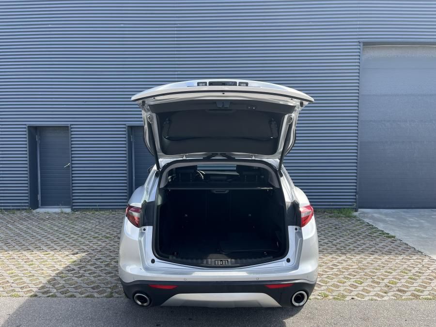 alfa-romeo-stelvio-2019-diesel-2143cc
