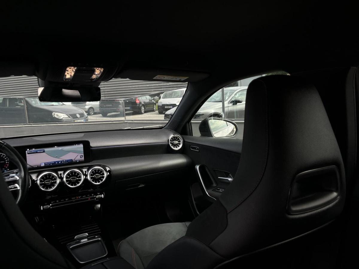 mercedes-benz-classe-a-2023-hibrido-a-gasolina-1332cc