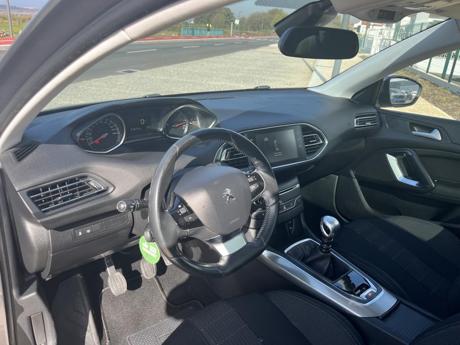 peugeot-308-sw-2015-diesel-1560cc