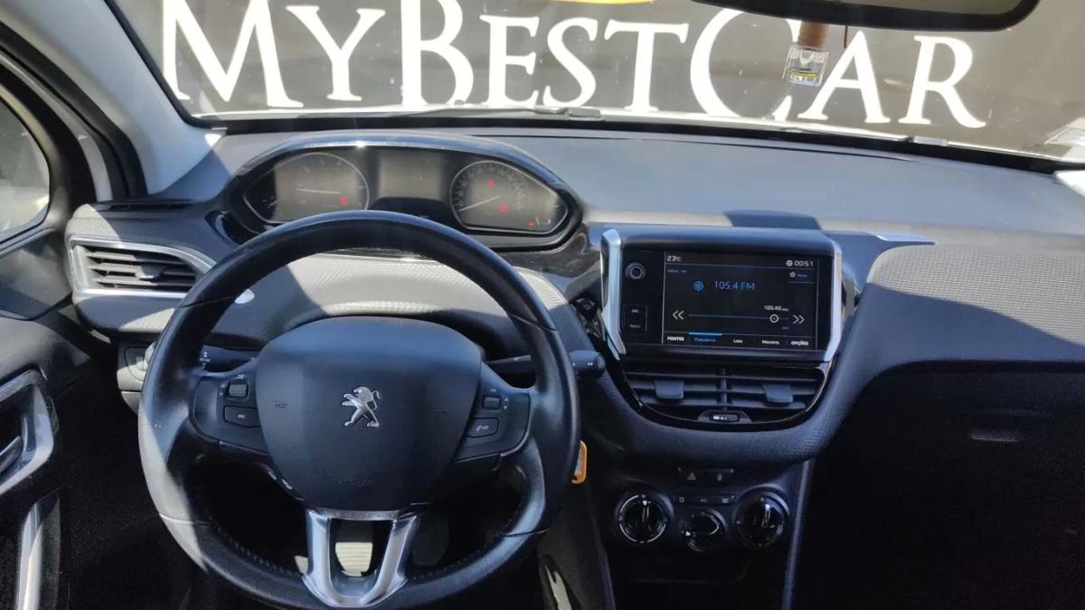 peugeot-2008-2018-gasolina-1199cc