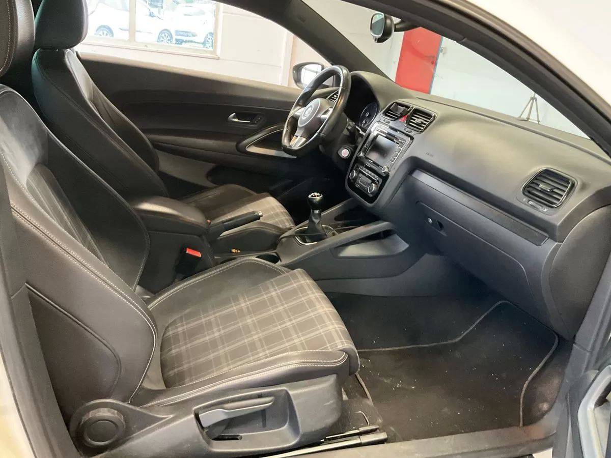 volkswagen-scirocco-2012-gasolina-1390cc