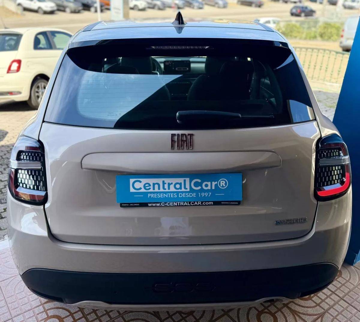 fiat-600-2025-gasolina-1199cc