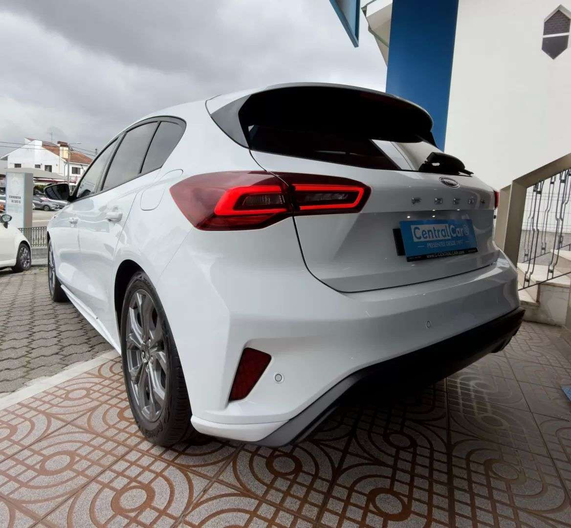 ford-focus-2023-gasolina-998cc