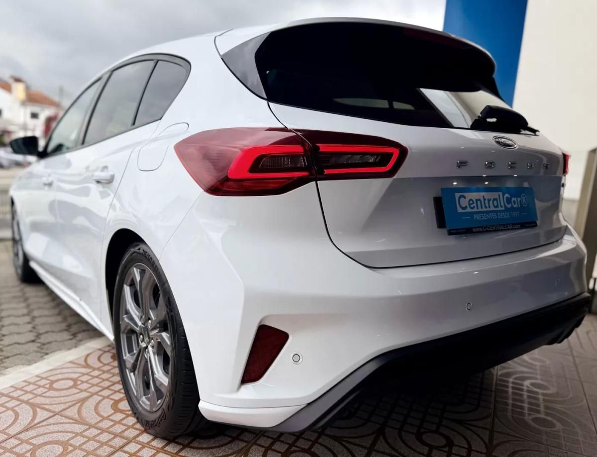 ford-focus-2023-gasolina-998cc