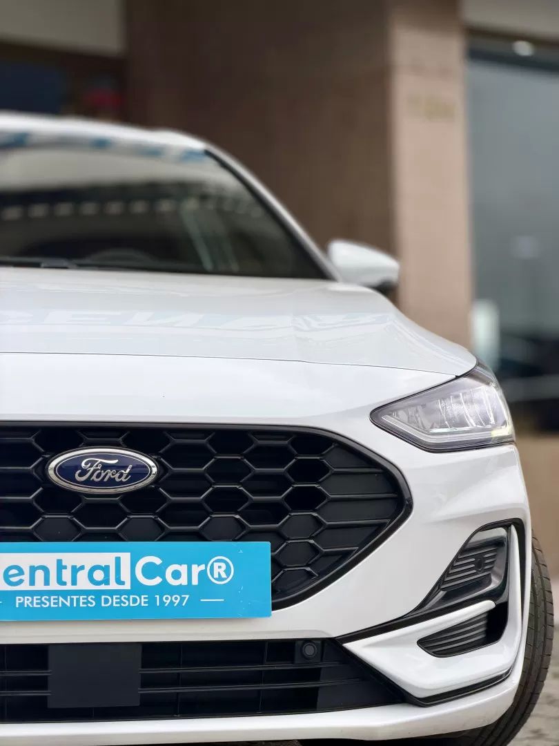 ford-focus-2023-gasolina-998cc
