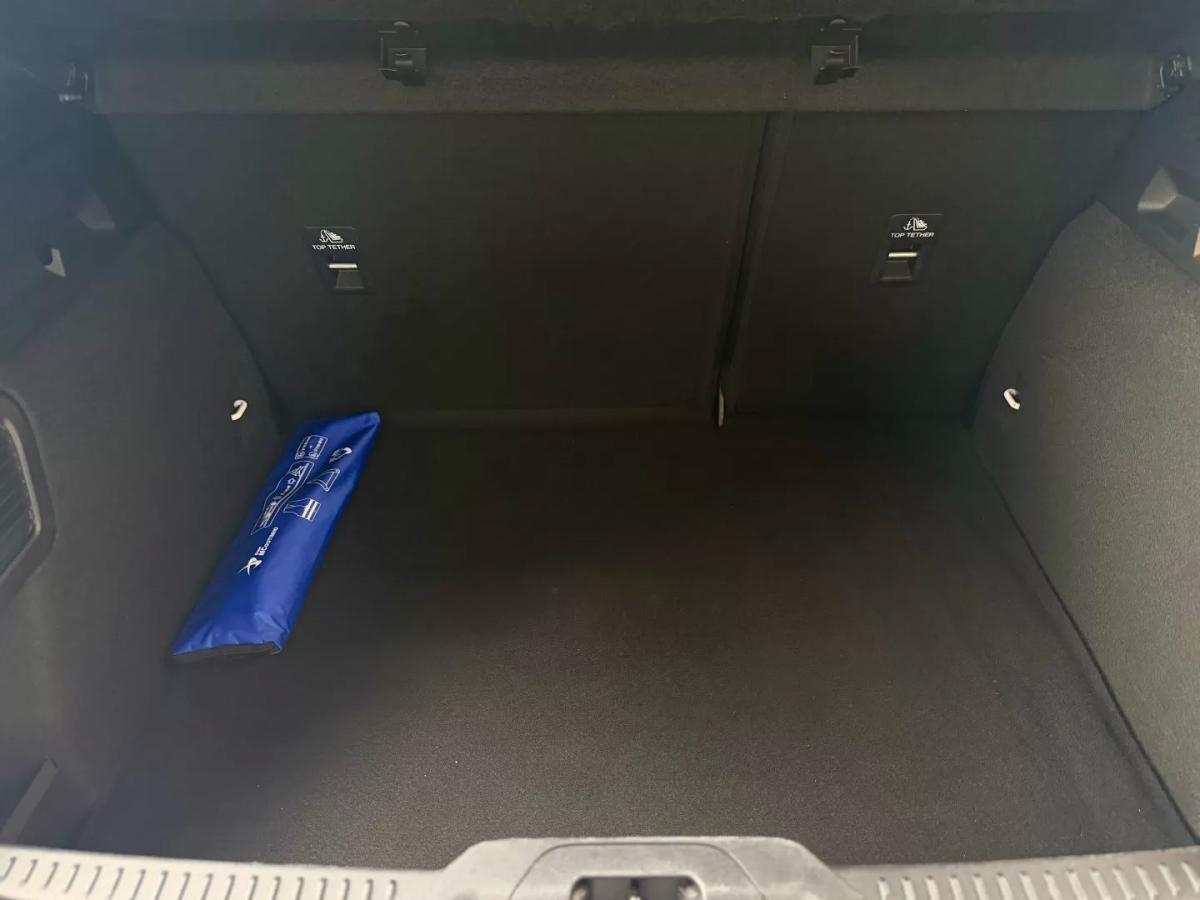 ford-focus-2023-gasolina-998cc