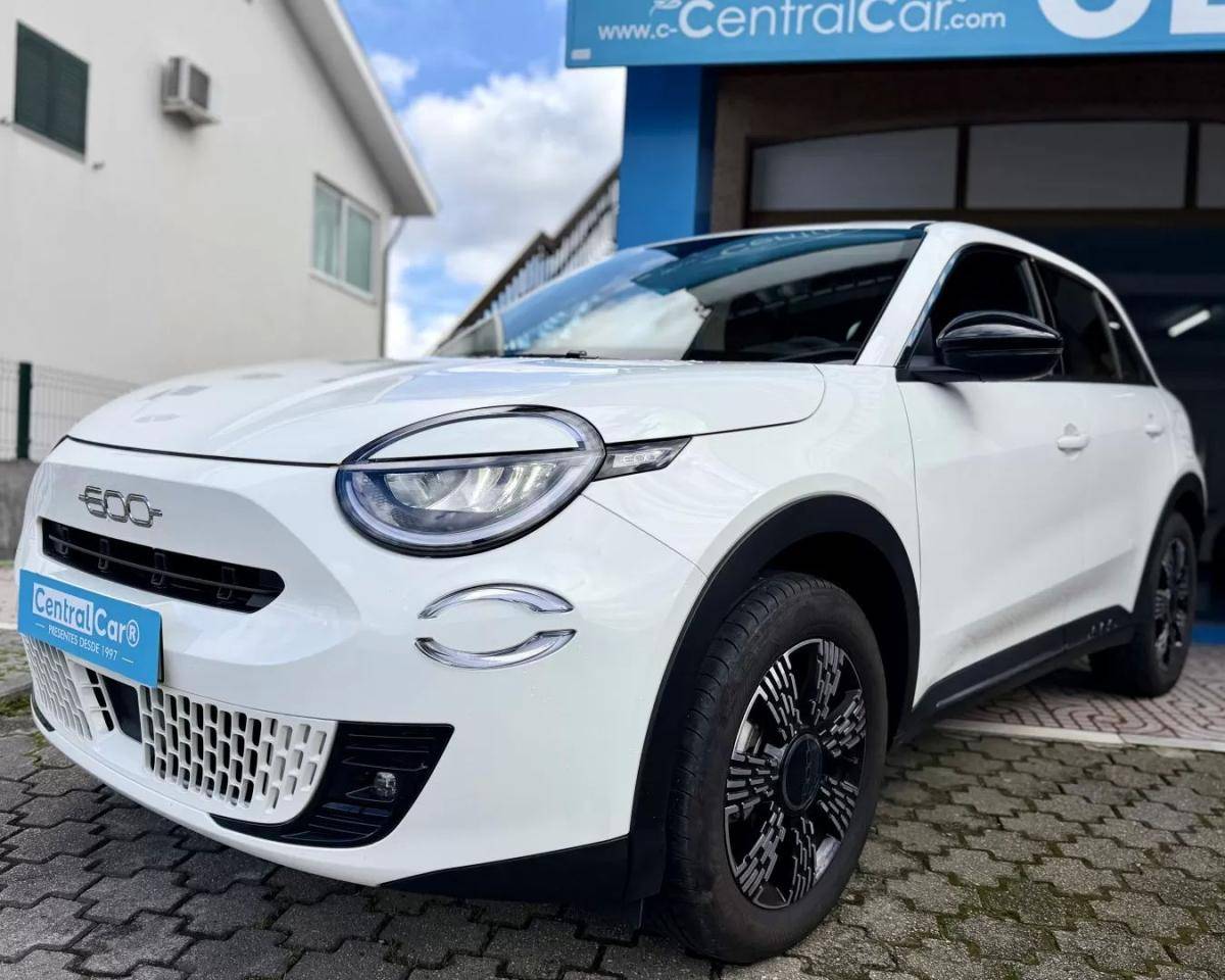 fiat-600-2025-gasolina-1199cc