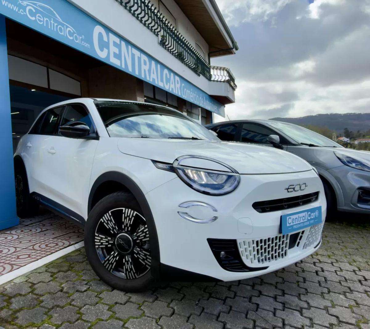 fiat-600-2025-gasolina-1199cc