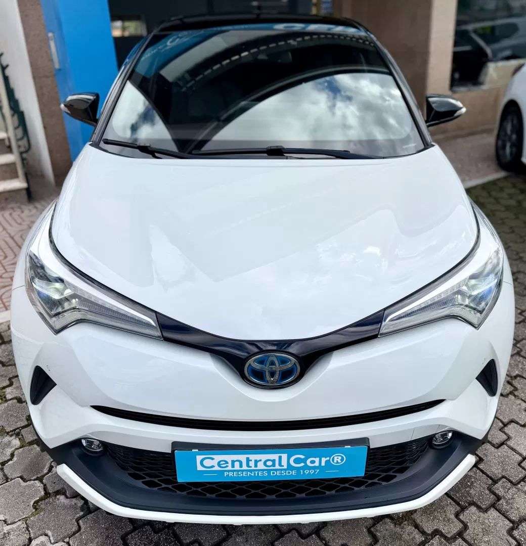 toyota-c-hr-2019-hibrido-a-gasolina-1798cc