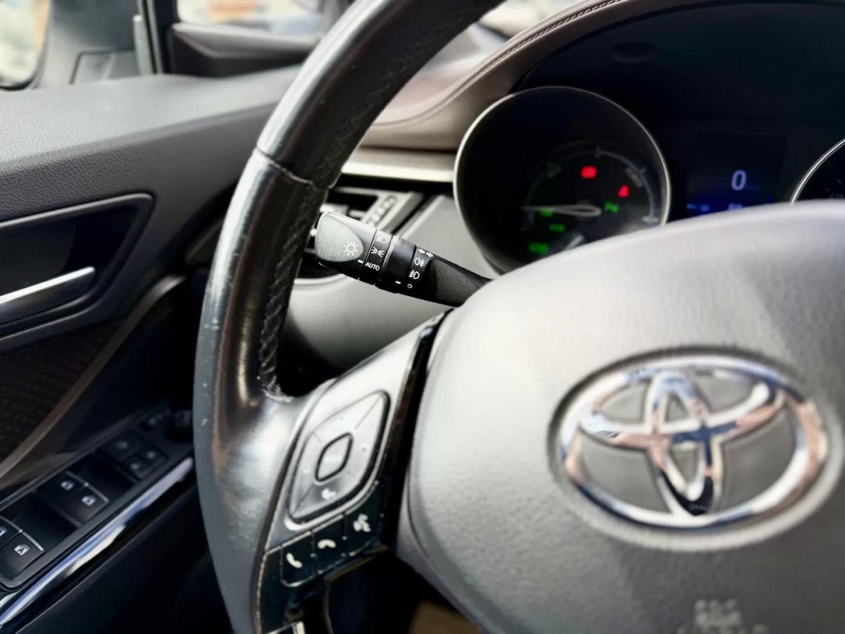 toyota-c-hr-2019-hibrido-a-gasolina-1798cc
