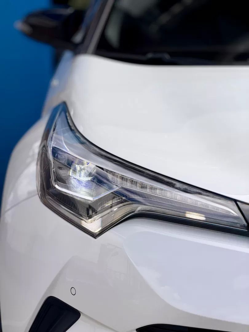 toyota-c-hr-2019-hibrido-a-gasolina-1798cc