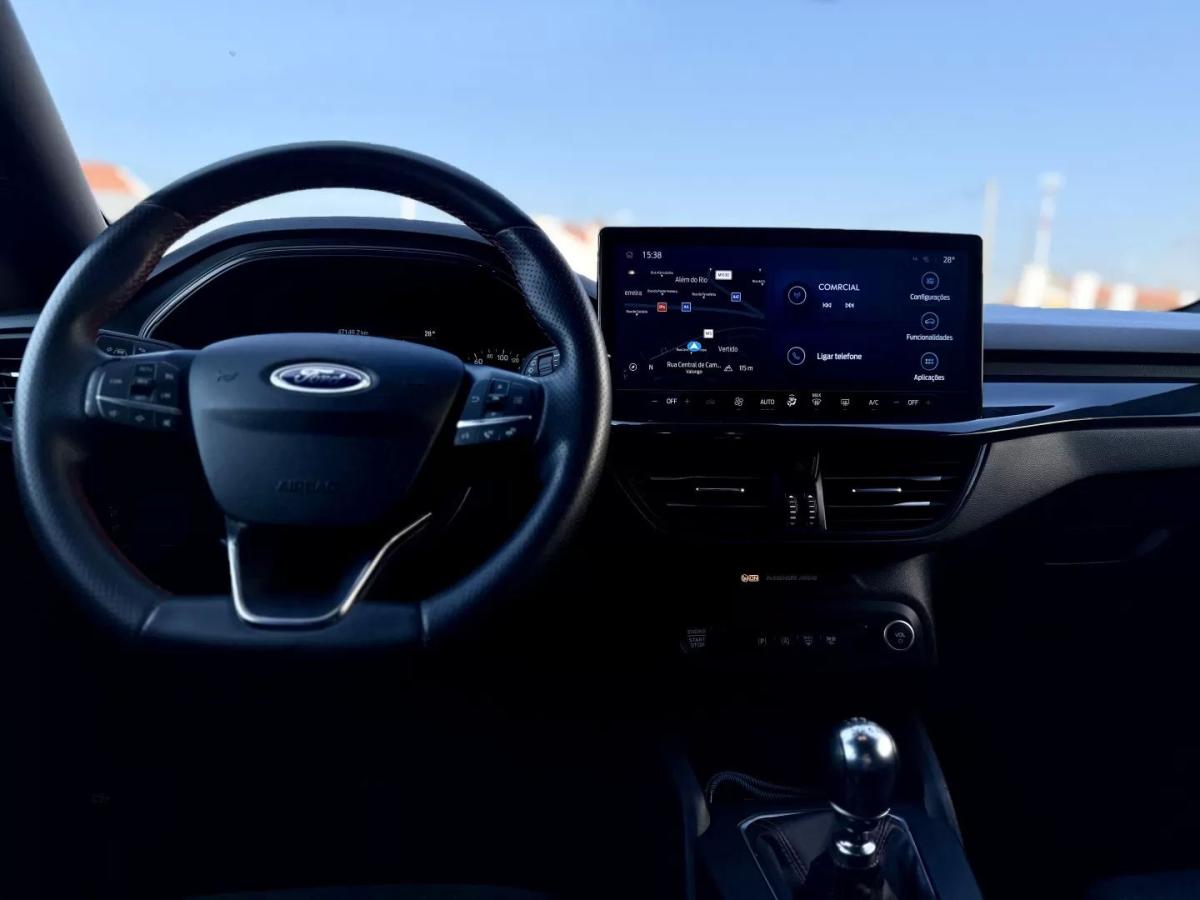 ford-focus-2024-gasolina-998cc