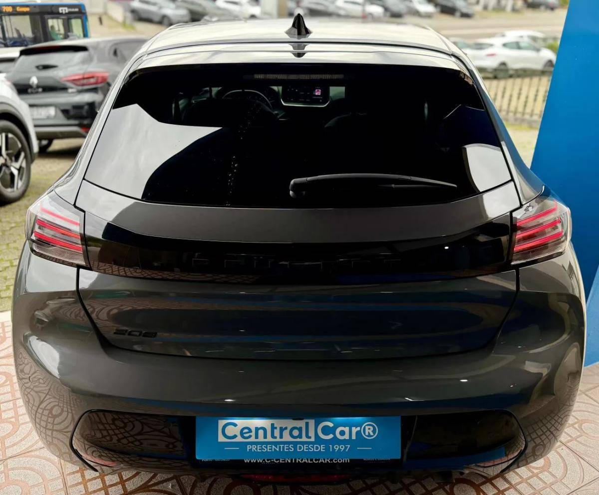 peugeot-208-2024-gasolina-1199cc