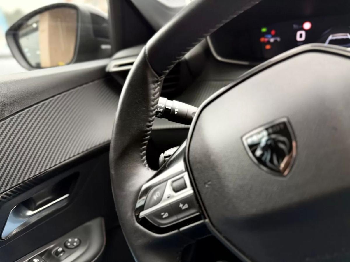 peugeot-208-2024-gasolina-1199cc