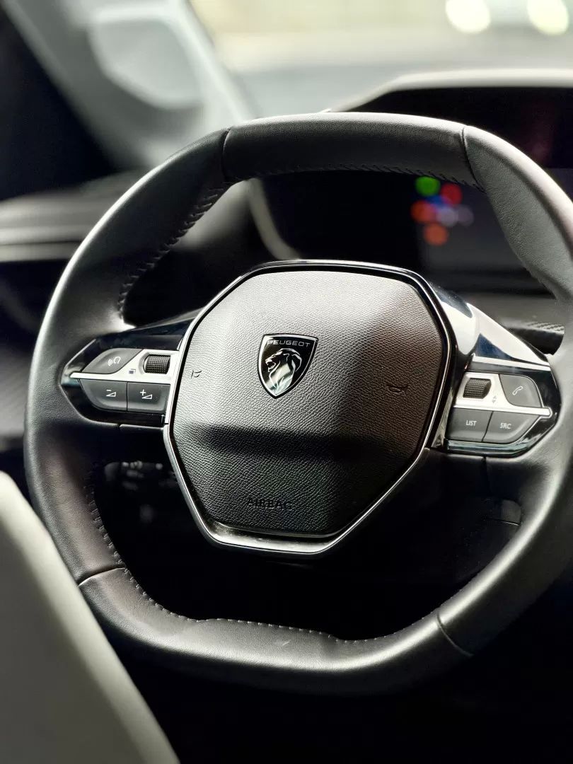peugeot-208-2024-gasolina-1199cc