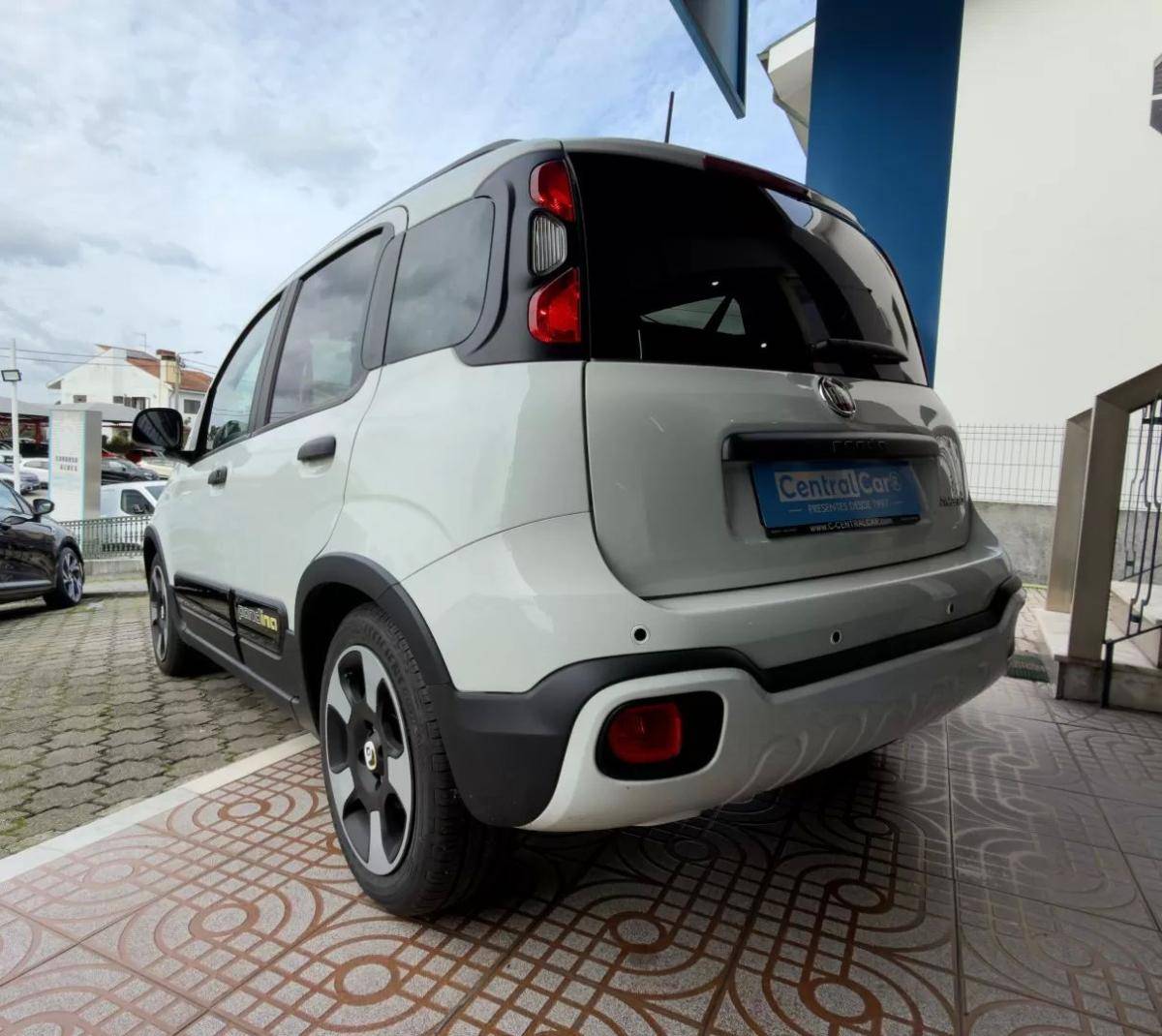 fiat-panda-2025-gasolina-999cc