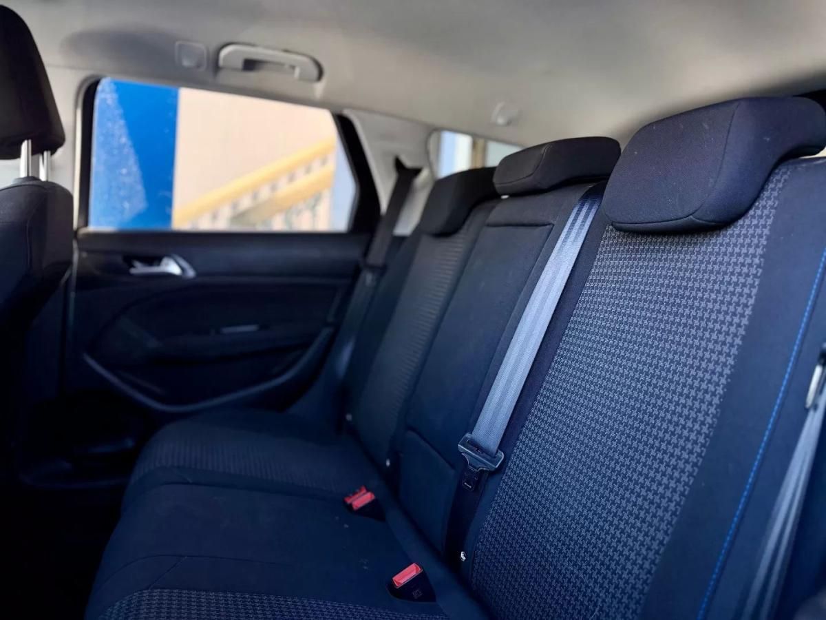 peugeot-308-sw-2019-diesel-1499cc