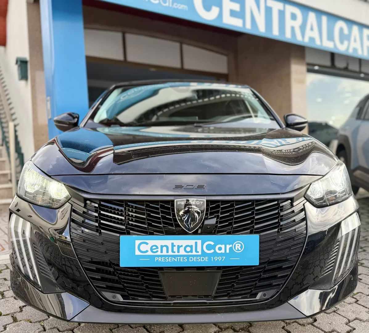 peugeot-208-2025-gasolina-1199cc