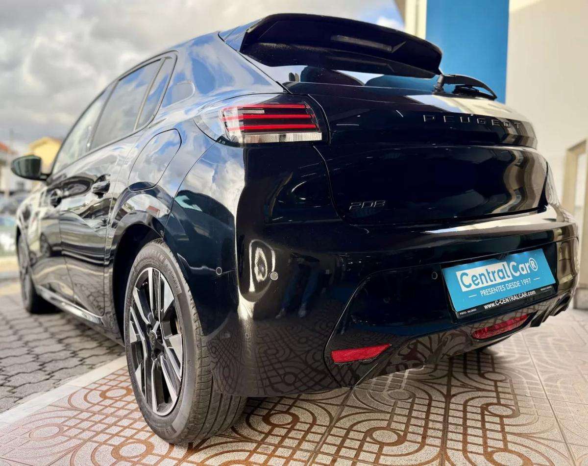 peugeot-208-2025-gasolina-1199cc