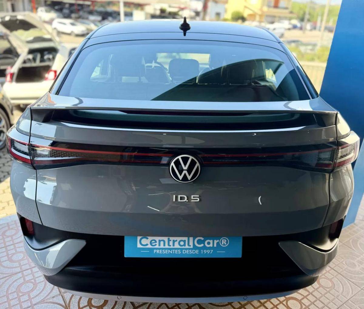 volkswagen-id-5-2023-eletrico-0cc