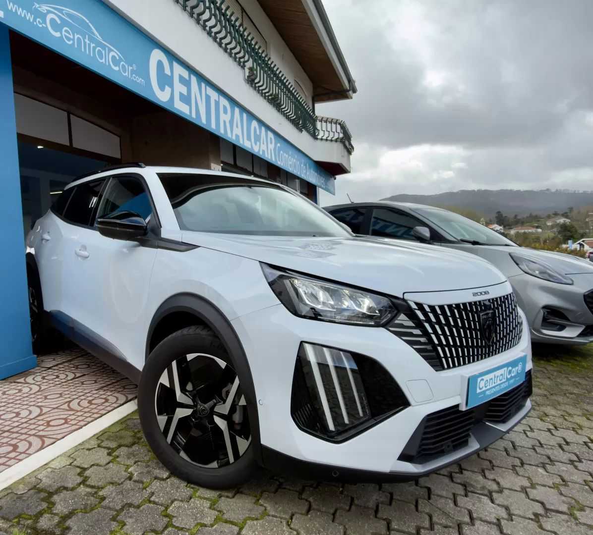 peugeot-2008-2024-gasolina-1199cc