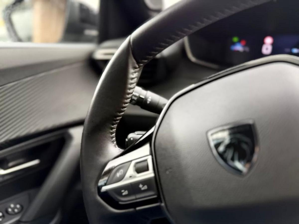 peugeot-2008-2024-gasolina-1199cc