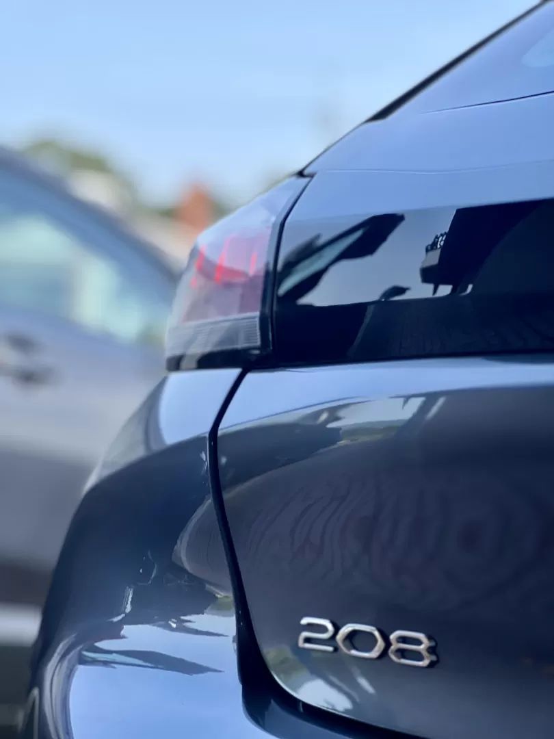 peugeot-208-2022-diesel-1499cc