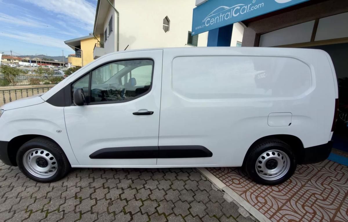 opel-combo-2023-diesel-1499cc