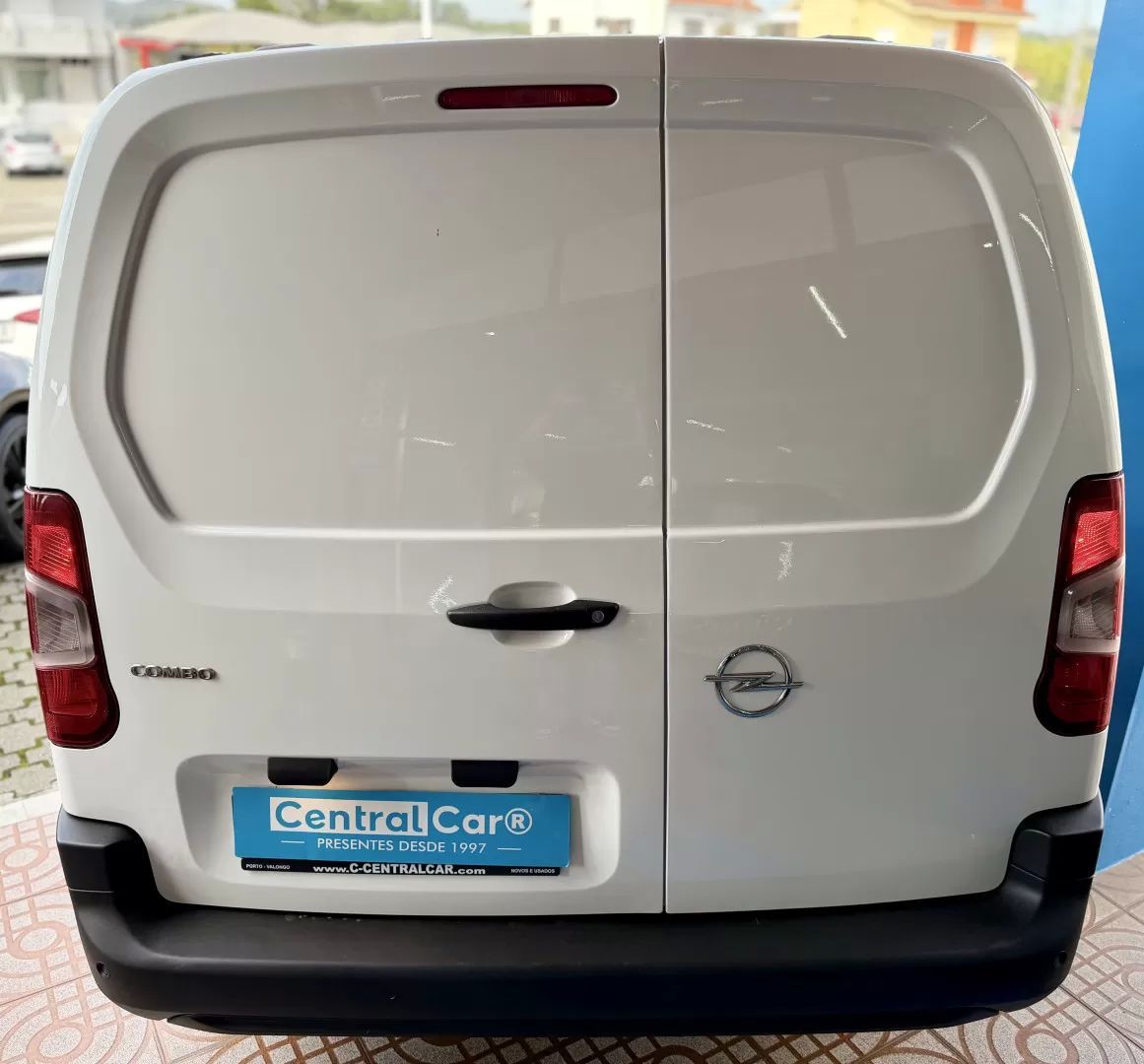 opel-combo-2023-diesel-1499cc