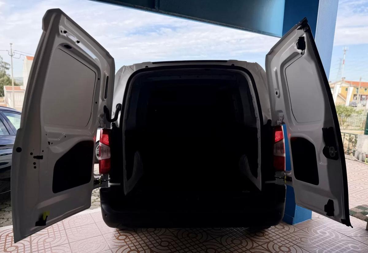 opel-combo-2023-diesel-1499cc