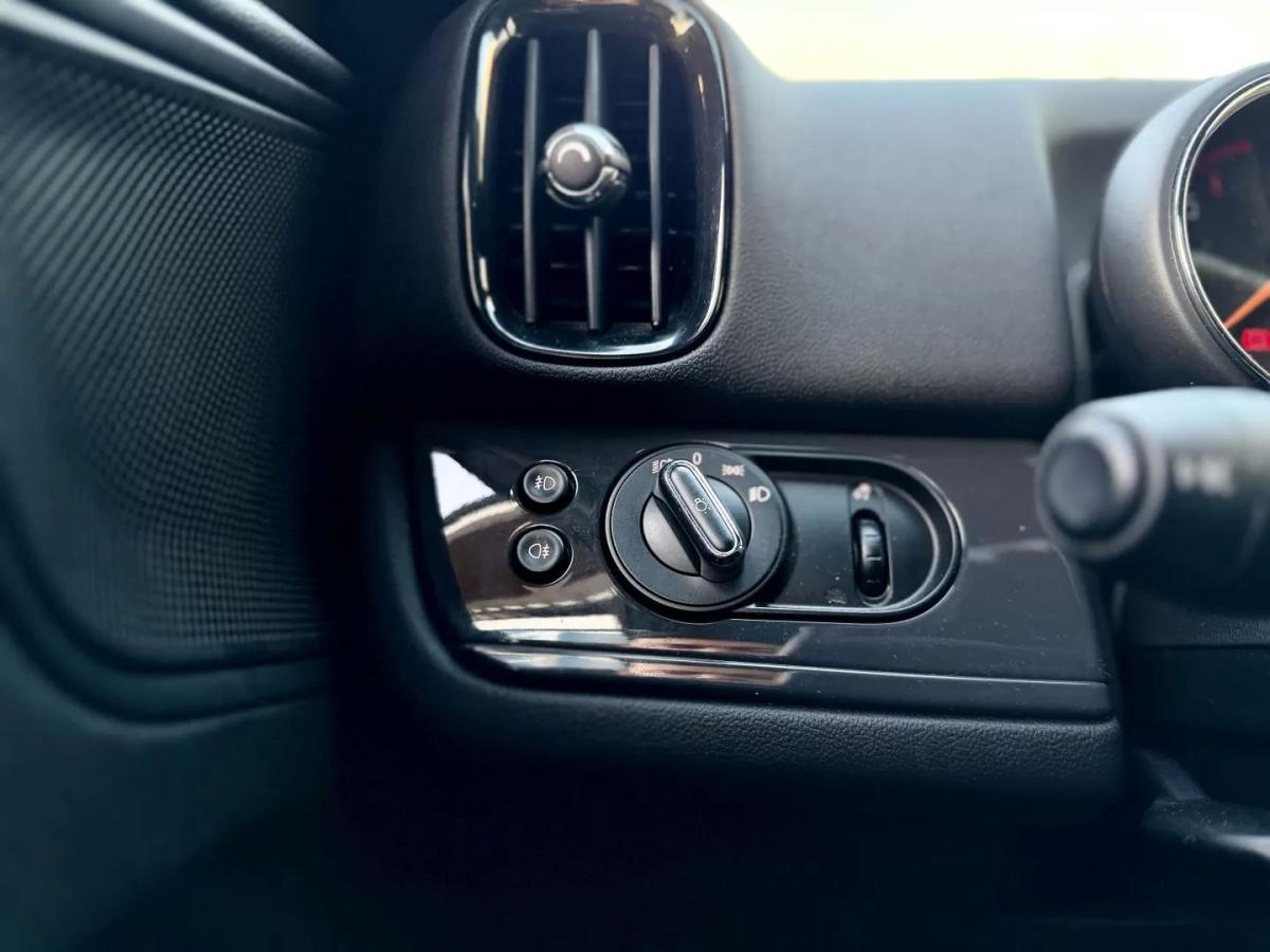 mini-countryman-2019-diesel-1496cc