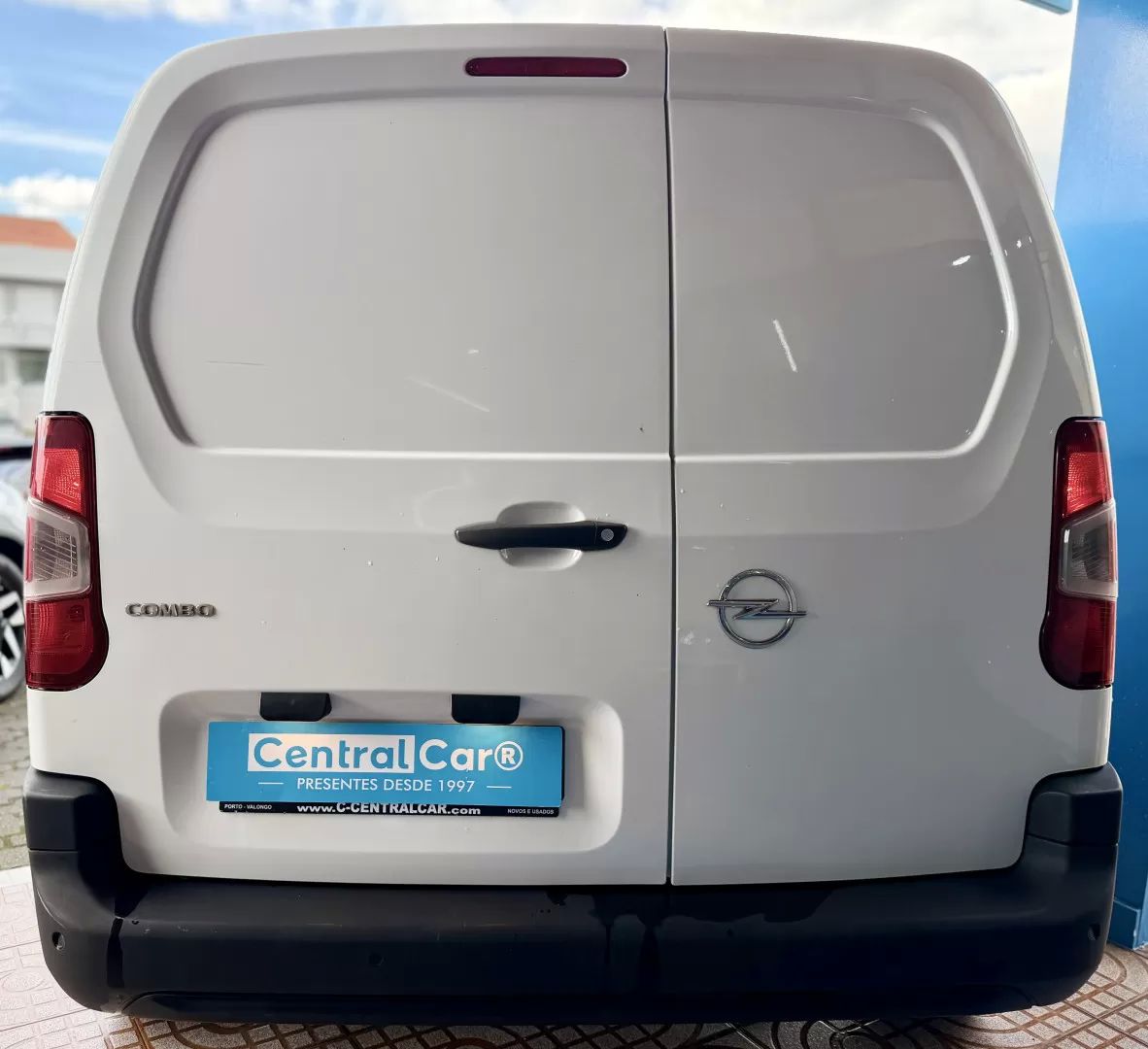 opel-combo-2023-diesel-1499cc