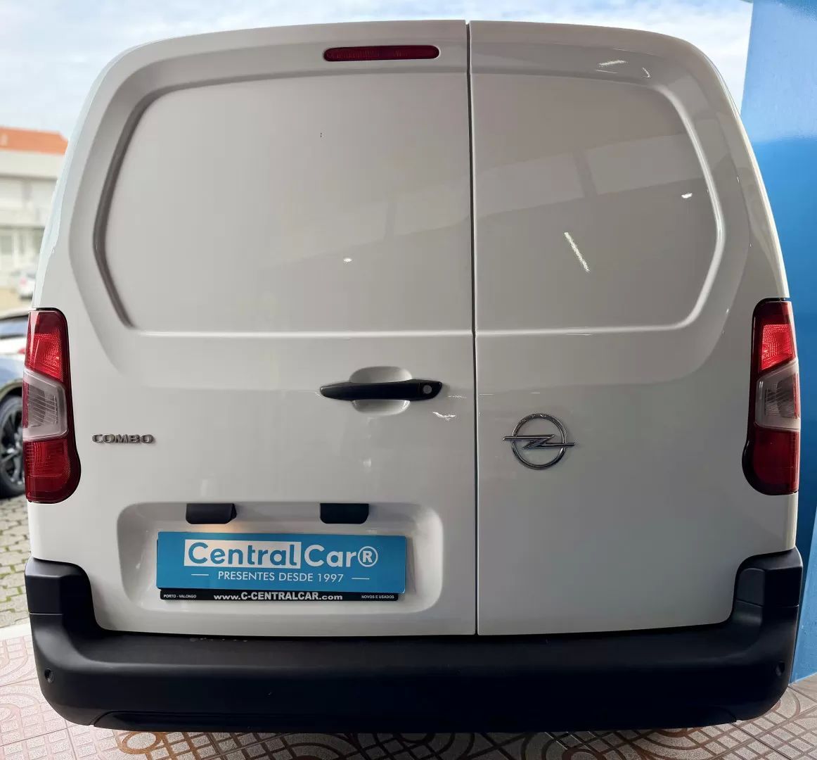 opel-combo-2024-diesel-1499cc