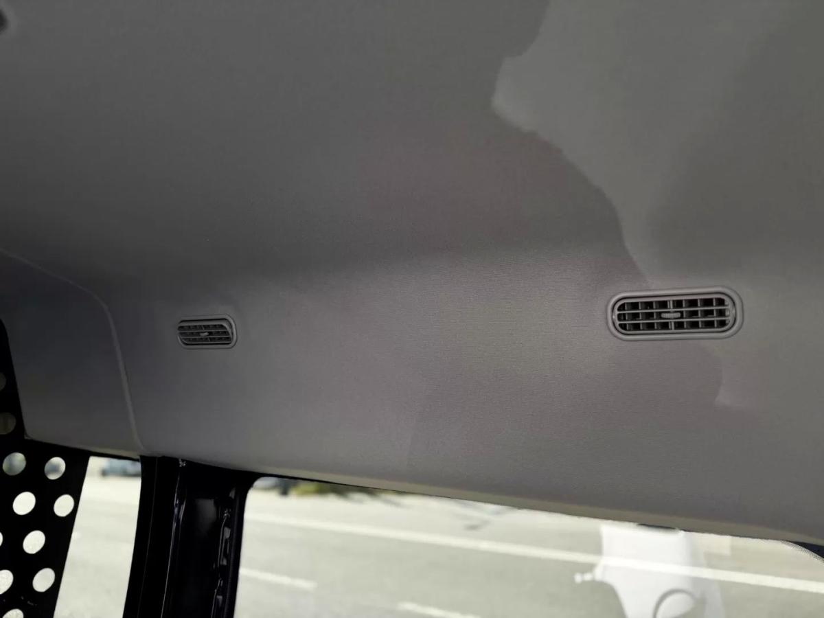 ford-transit-2024-diesel-1995cc