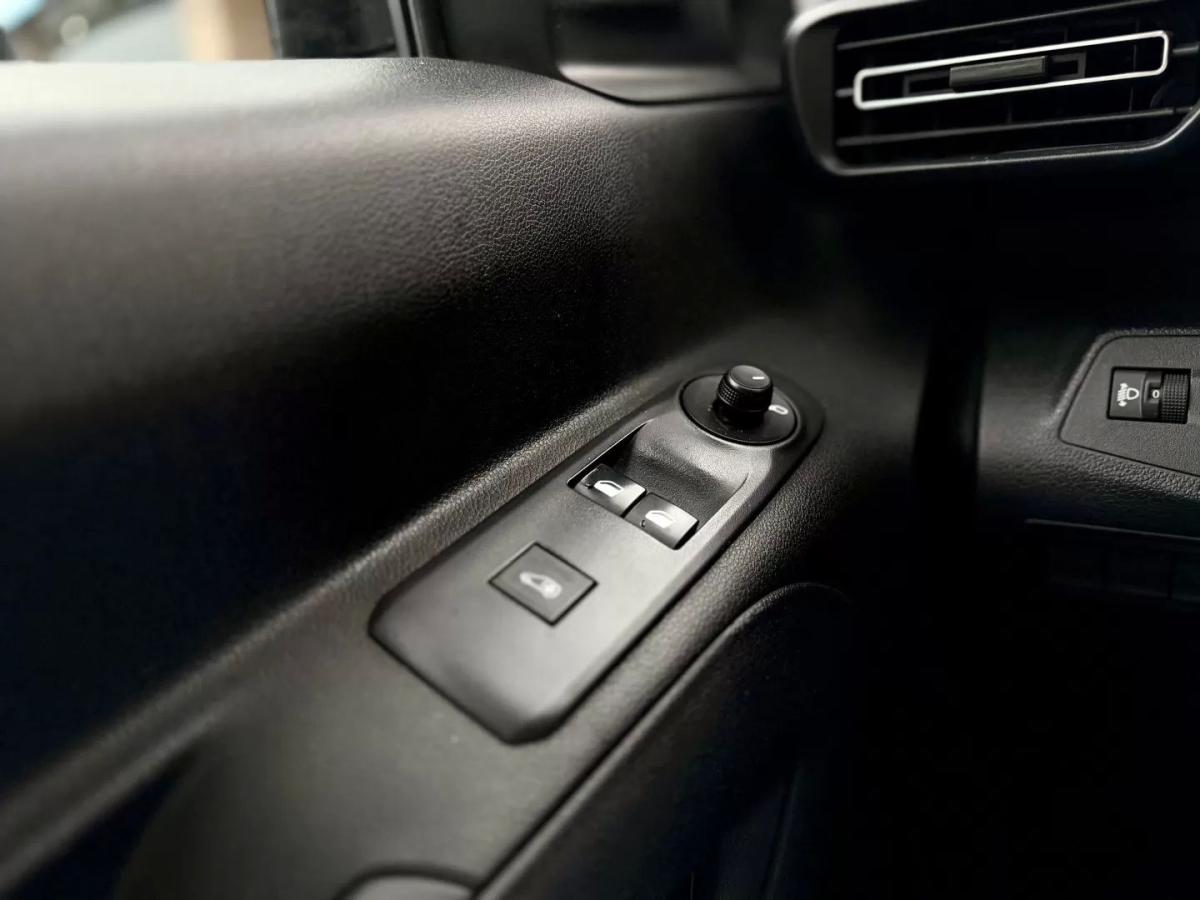 peugeot-partner-2024-diesel-1499cc