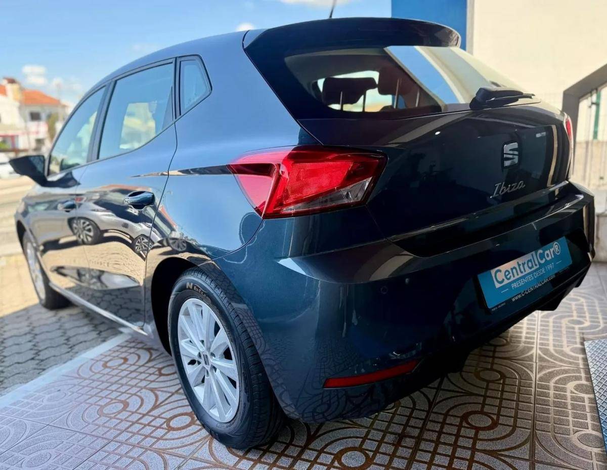seat-ibiza-2023-gasolina-999cc