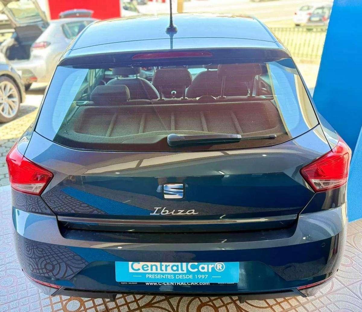 seat-ibiza-2023-gasolina-999cc